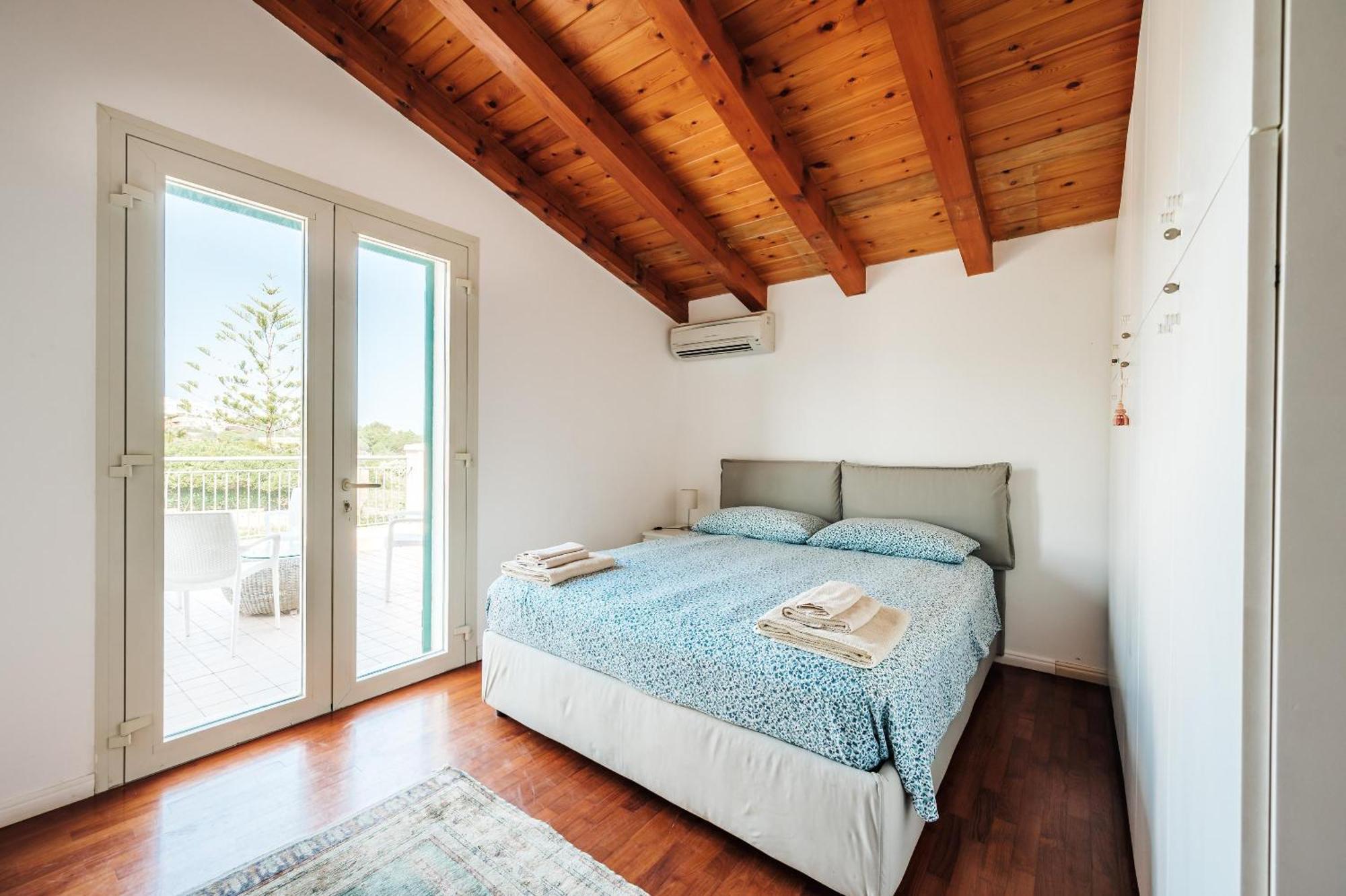 Fronte Spiaggia Zoe Villa Augusta Exterior foto